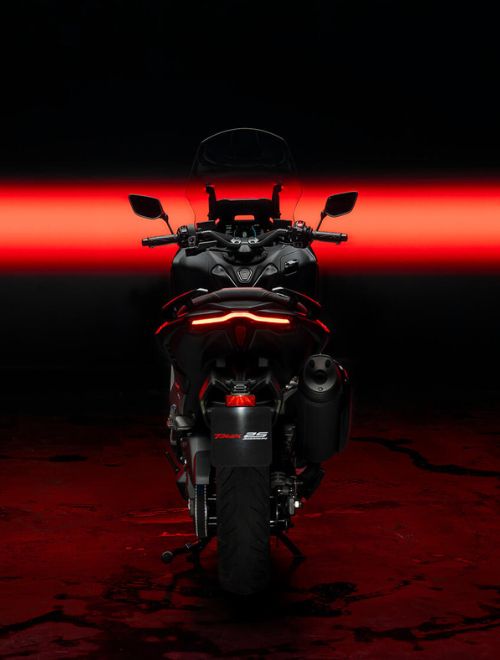 2026-Yamaha-XP500ASV-EU-Black_MAX_-Static-014-03