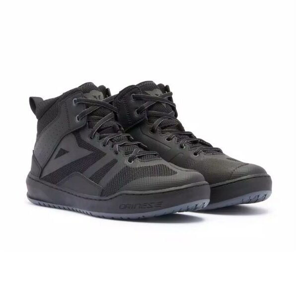 dainese patike suburb air